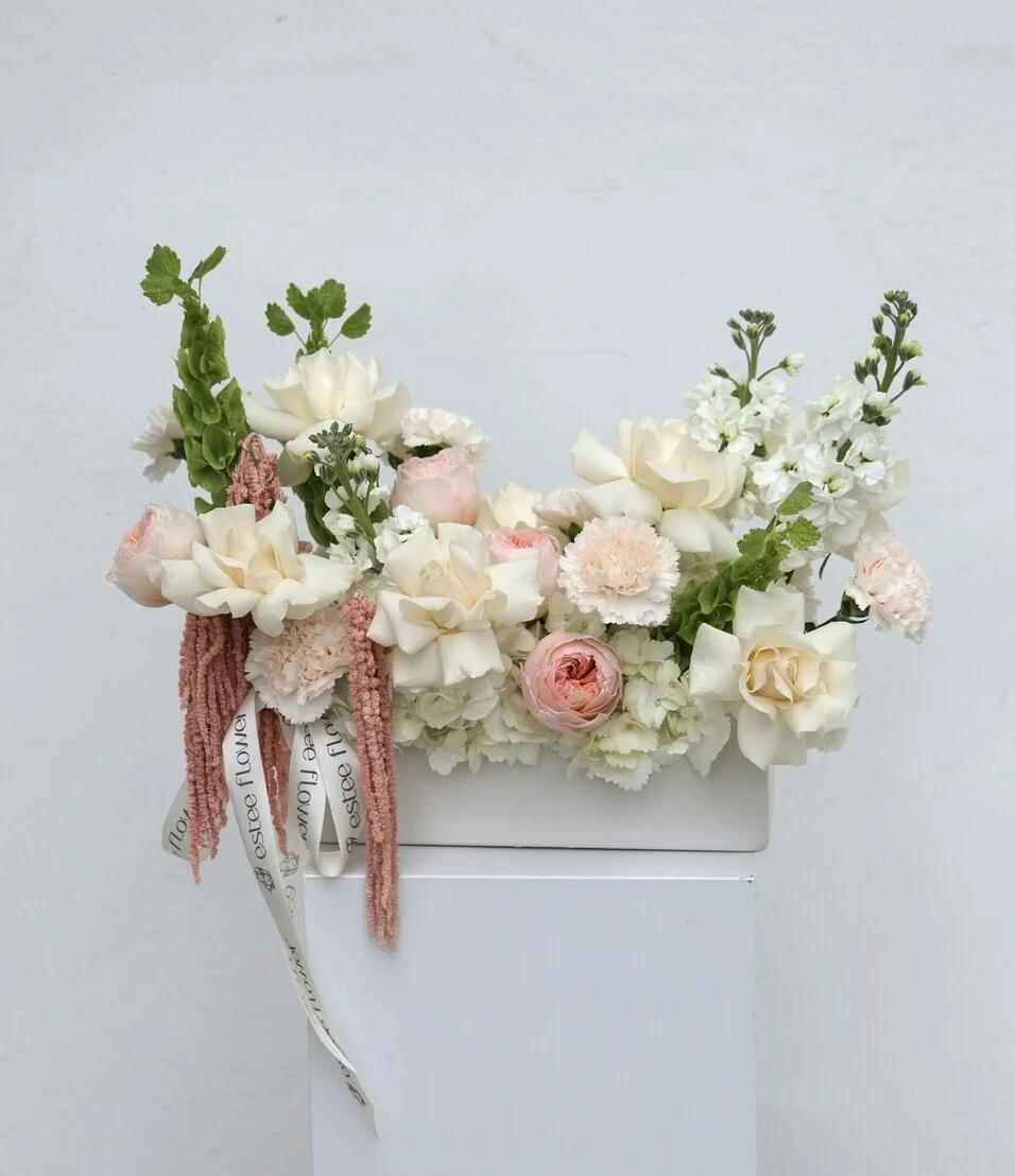 White & Blush Seder Table Centerpiece