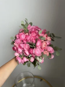 Ranunculuses-with-eucalyptus